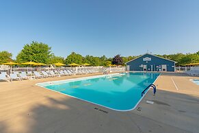 Sun Retreats Silver Lake