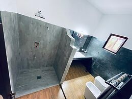 Villa Talpe Inviting 5 Bedrooms & Massage Pool