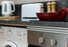 A24 - Luzbay Beach Apartment