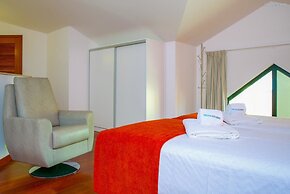 B29 - Luzbay Duplex in Luz