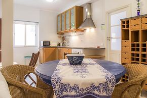 B34 - Central Townhouse in Lagos