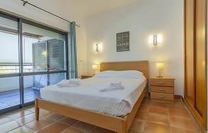 B39 - Marinapark 2 Bed Flat