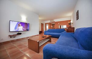 B39 - Marinapark 2 Bed Flat