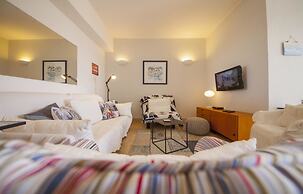 A08 - Magnolia Sea View Apartment