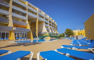 B11 - Condominio do Mar Apartment