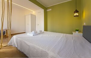 A31 - Tamar Top-floor Flat