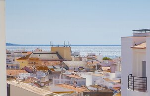 A31 - Tamar Top-floor Flat