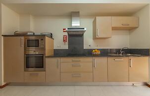 B27 - Luzbay 2 Bed Apartment