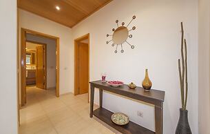 B44 - Alto do Quintao Central Apartment