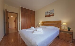 B45 - Main Avenue 2 Bed Apartment