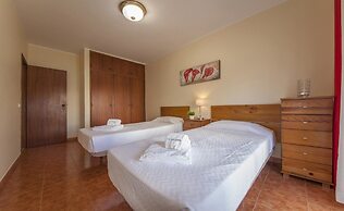 B45 - Main Avenue 2 Bed Apartment