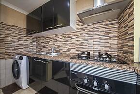 B47 - Walkway Beach View Apartment