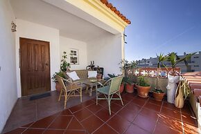 B47 - Walkway Beach View Apartment