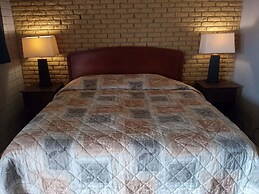 Town & Country Motel