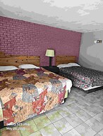 Town & Country Motel