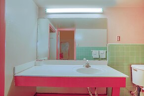 Town & Country Motel