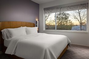 Element Baton Rouge South