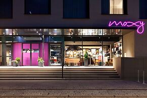 MOXY Rust
