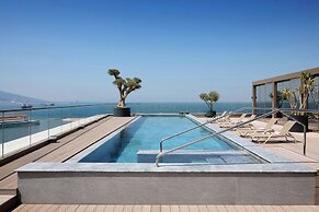 Izmir Marriott Hotel