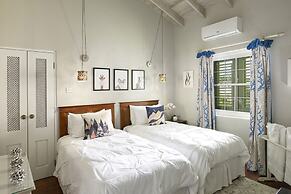 La Paloma by Blue Sky Luxury