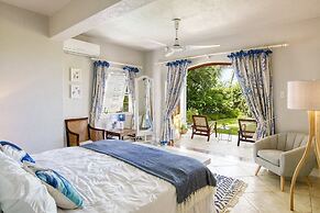 La Paloma by Blue Sky Luxury