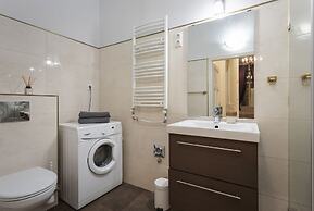 New York Palace View Apartment