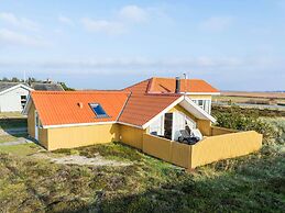 Seaside Bliss in Houstrup-by Traum