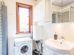 6 Person Holiday Home in Hemmet