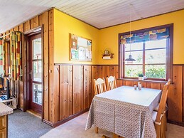 6 Person Holiday Home in Hemmet