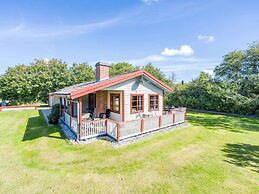 6 Person Holiday Home in Hemmet