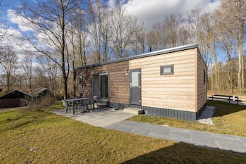 Modern Chalet Near Forest