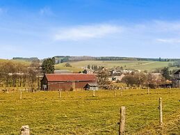 Cottage in Vaux sur Sre Garden