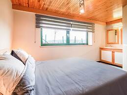 Cottage in Vaux sur Sre Garden