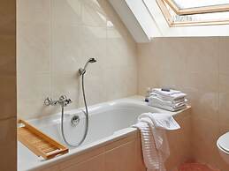Holiday Home in Baarlo With Private Terrace