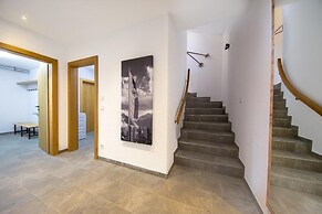 Inviting Chalet in Neukirchen near Wildkogel Ski Arena