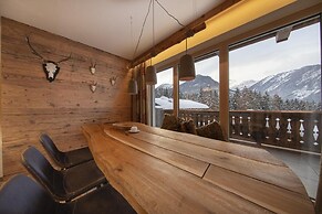 Inviting Chalet in Neukirchen near Wildkogel Ski Arena