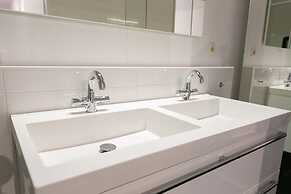 Apartment in Den Haag With sea Beach
