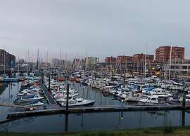 Apartment in Den Haag With sea Beach