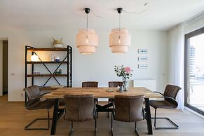 Apartment in Den Haag With sea Beach