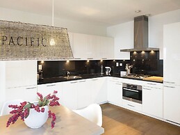 Spacious Modern Apartment in Scheveningen