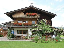 Inviting Apartment in Auffach Wildschönau near Ski Area