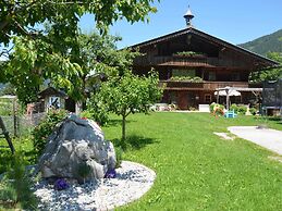 Inviting Apartment in Auffach Wildschönau near Ski Area