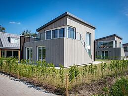 Holiday Home in Kamperland With Garden