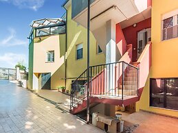 Restful Apartment in San Salvo near Sea Beach & City Center