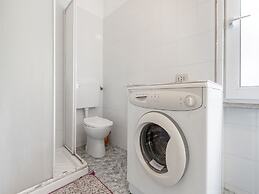 Restful Apartment in San Salvo near Sea Beach & City Center