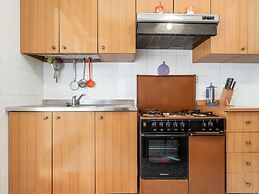 Restful Apartment in San Salvo near Sea Beach & City Center