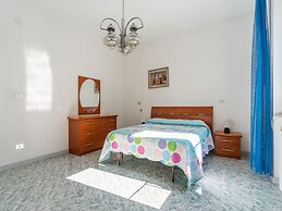 Restful Apartment in San Salvo near Sea Beach & City Center