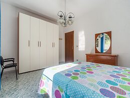 Restful Apartment in San Salvo near Sea Beach & City Center