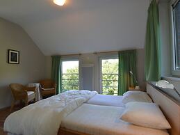 Villa with Sauna near Golf Course