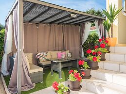 Modern Holiday Home in Zadar With Terrace